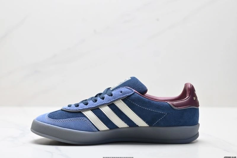 Durable Adidas Gazelle Shoes 657