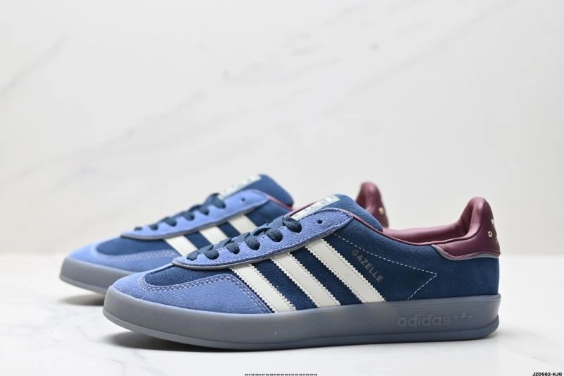 Durable Adidas Gazelle Shoes 657