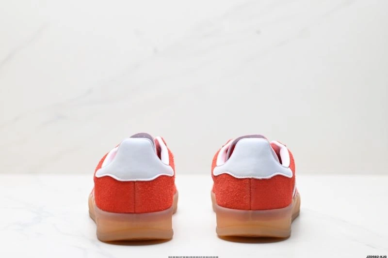AllSeason Adidas Gazelle Shoes 627