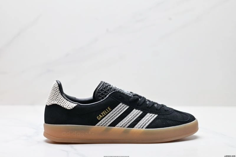 Adidas Gazelle Shoes Modern 621
