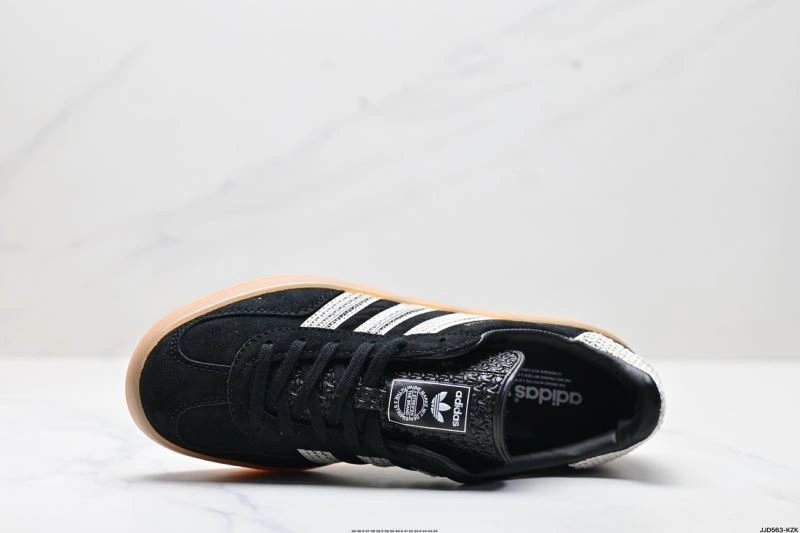 Adidas Gazelle Shoes Modern 621