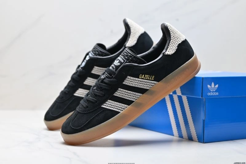 Adidas Gazelle Shoes Modern 621