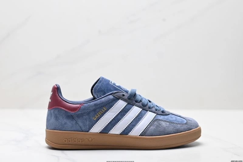 FashionForward Adidas Gazelle Shoes 605