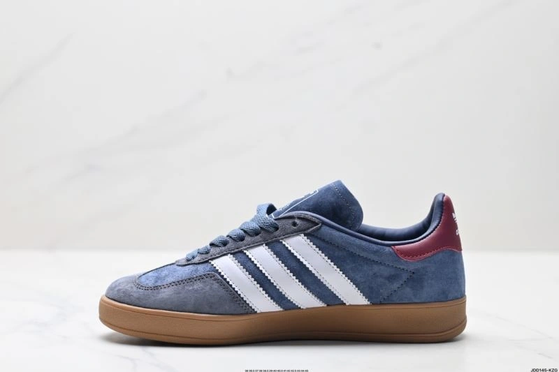 FashionForward Adidas Gazelle Shoes 605