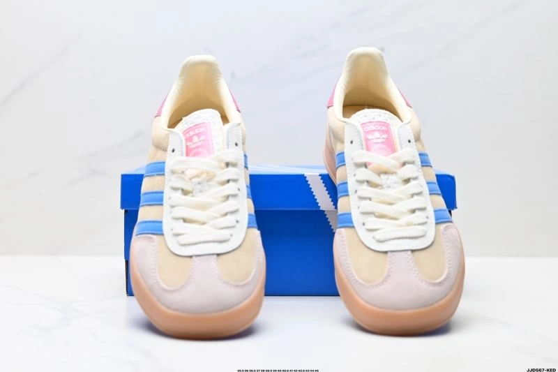 Seasonal Adidas Gazelle Shoes 604