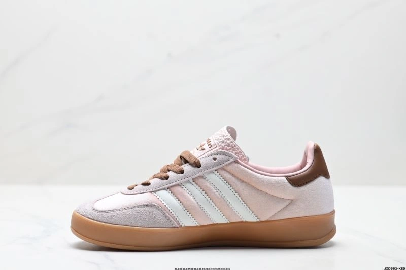 DailyWear Adidas Gazelle Shoes 681