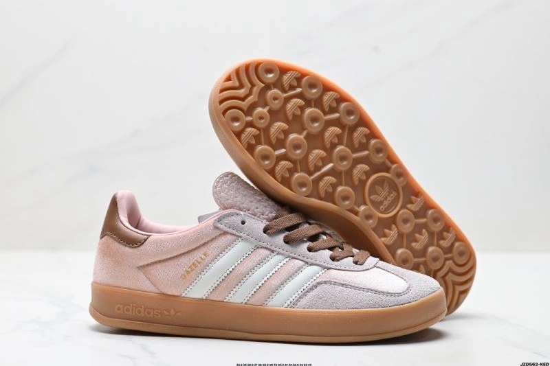 DailyWear Adidas Gazelle Shoes 681