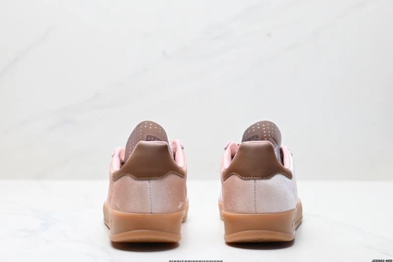 DailyWear Adidas Gazelle Shoes 681