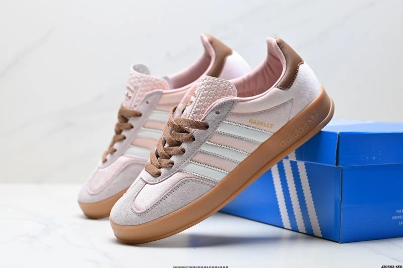 DailyWear Adidas Gazelle Shoes 681