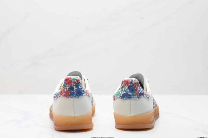 TechFriendly Adidas Gazelle Shoes 670