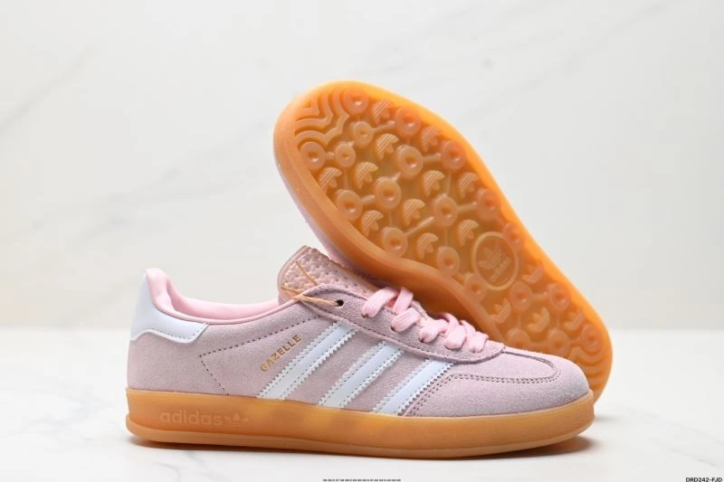 Functional Adidas Gazelle Shoes 609