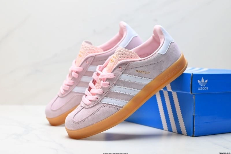 Functional Adidas Gazelle Shoes 609