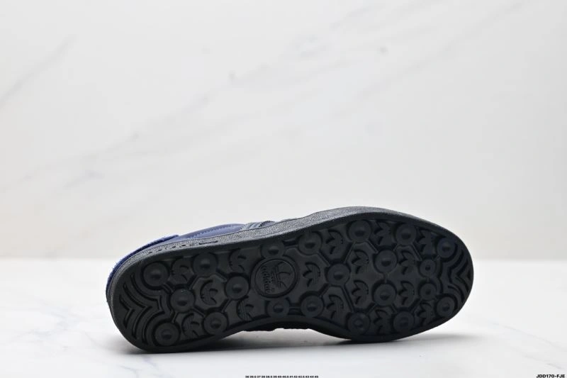 EasyCare Adidas Gazelle Shoes 583