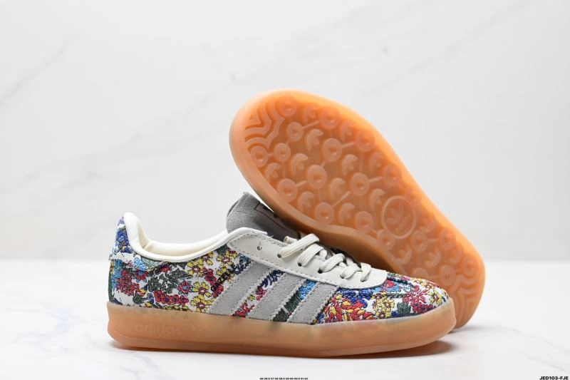 Adidas Gazelle Shoes Resilient 575