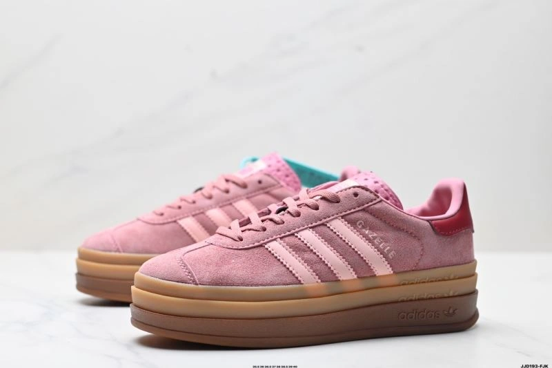 Adidas Gazelle Shoes Attractive 568