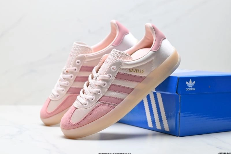 Flexible Adidas Gazelle Shoes 573
