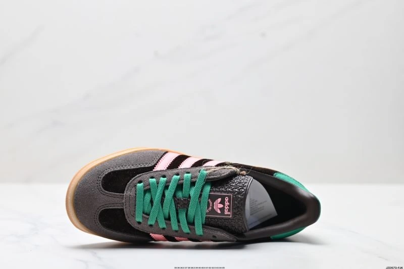 Adidas Gazelle Shoes StreetReady 596