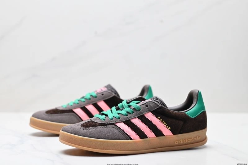 Adidas Gazelle Shoes StreetReady 596