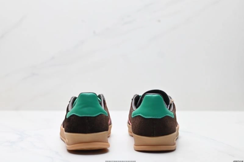 Adidas Gazelle Shoes StreetReady 596