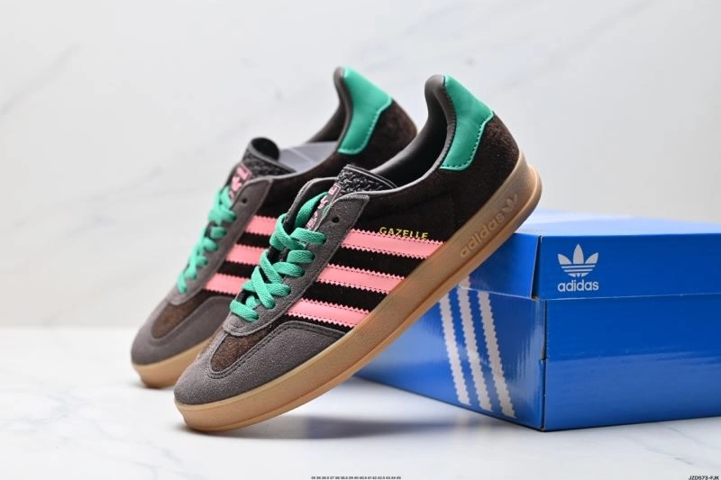 Adidas Gazelle Shoes StreetReady 596