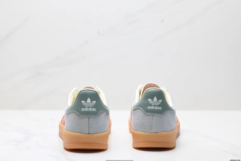 Adidas Gazelle Shoes TravelReady 571