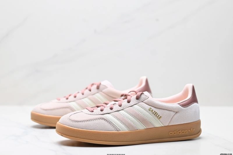 Cozy Adidas Gazelle Shoes 565