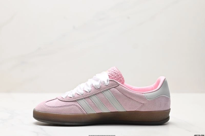Effortless Adidas Gazelle Shoes 578