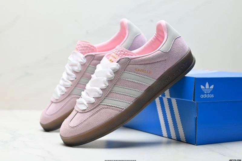 Effortless Adidas Gazelle Shoes 578