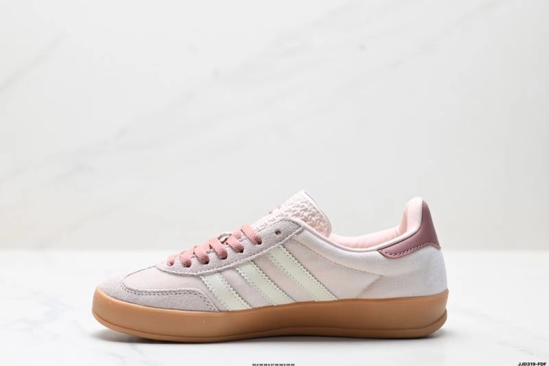 Adidas Gazelle Shoes WaterResistant 554