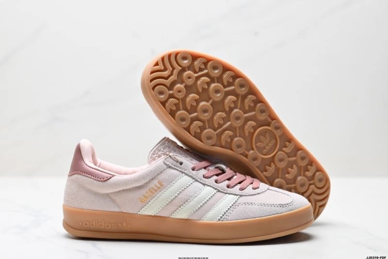 Adidas Gazelle Shoes WaterResistant 554