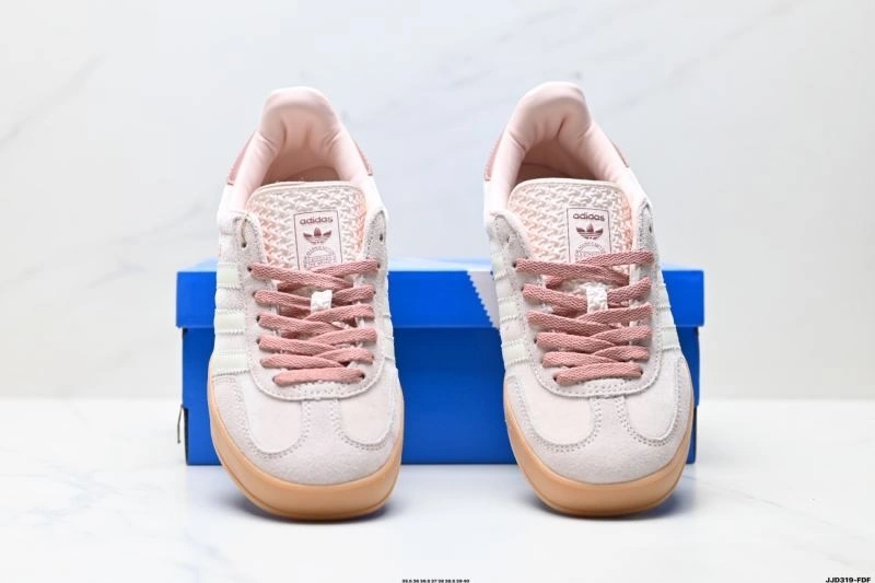 Adidas Gazelle Shoes WaterResistant 554