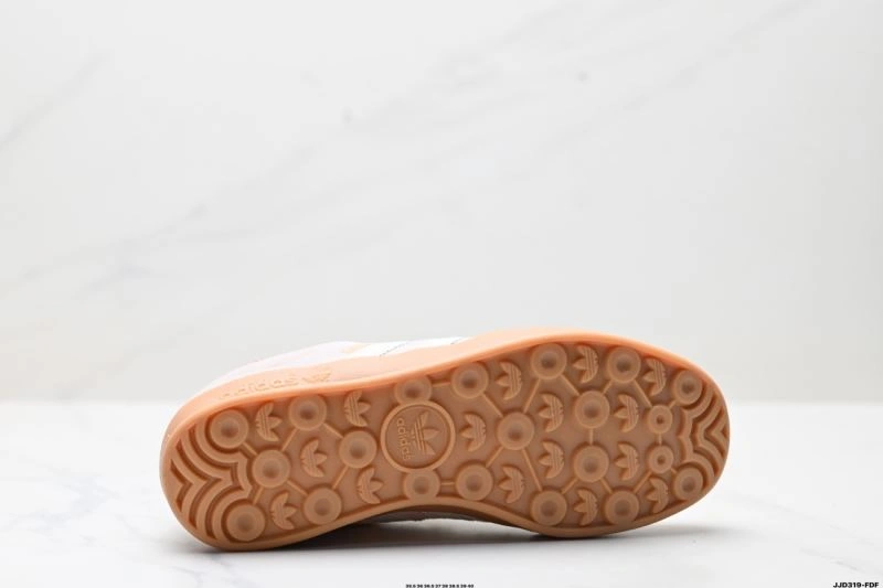 Adidas Gazelle Shoes WaterResistant 554