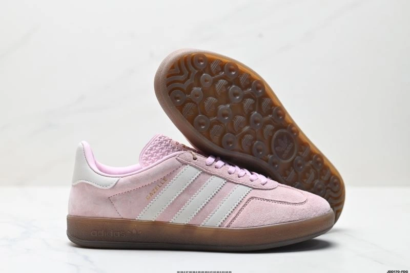 Flexible Adidas Gazelle Shoes 550
