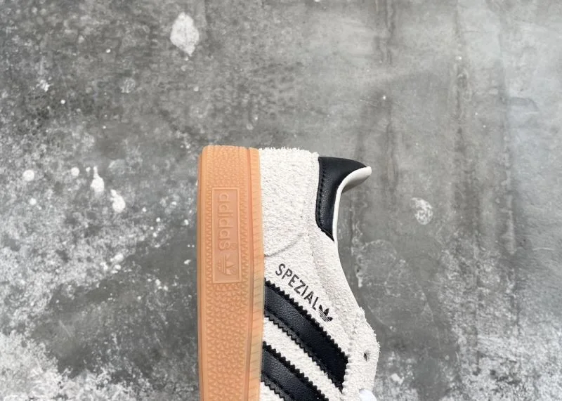 Adidas Handball Shoes Lightweight 16120