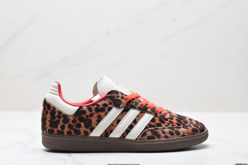 Comfortable Adidas Handball Shoes 546