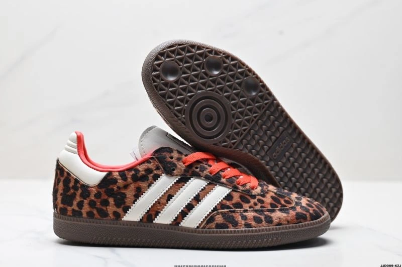 Comfortable Adidas Handball Shoes 546