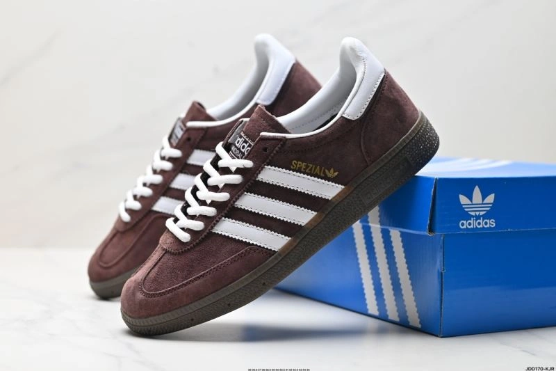 ZeroBulk Adidas Handball Shoes 540