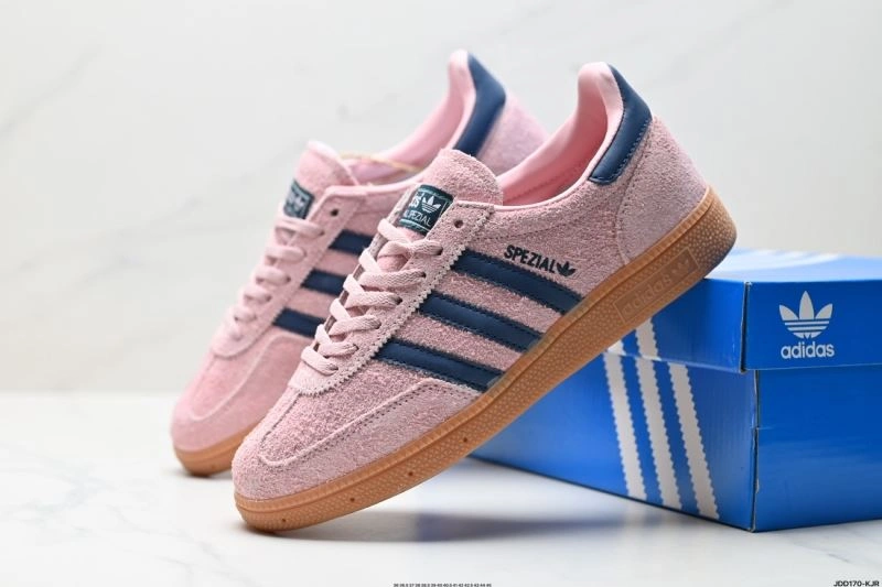 RelaxedFit Adidas Handball Shoes 538