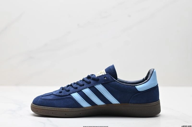 WaterResistant Adidas Handball Shoes 561