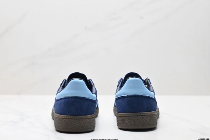 WaterResistant Adidas Handball Shoes 561