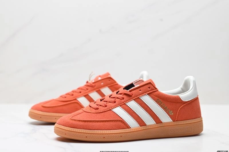 Minimalist Adidas Handball Shoes 530