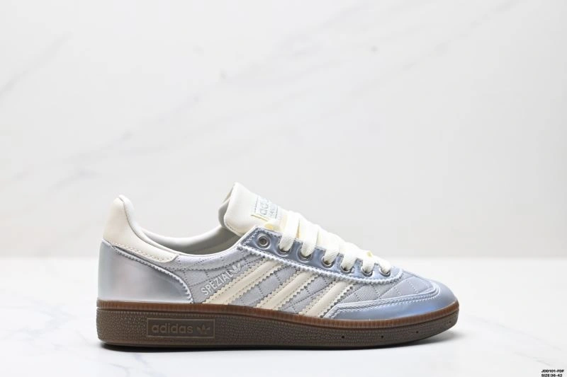 DailyWear Adidas Handball Shoes 513