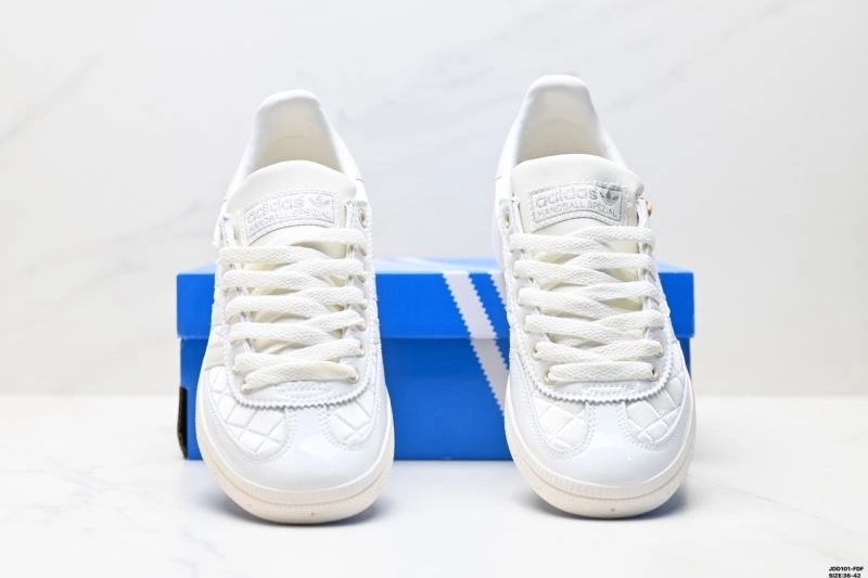 FlexibleFit Adidas Handball Shoes 515