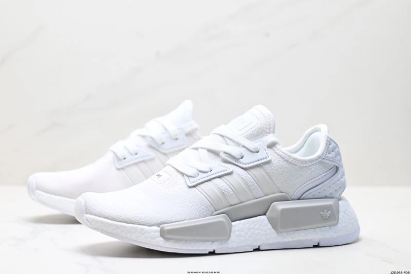 Supportive Adidas NMD Shoes 521