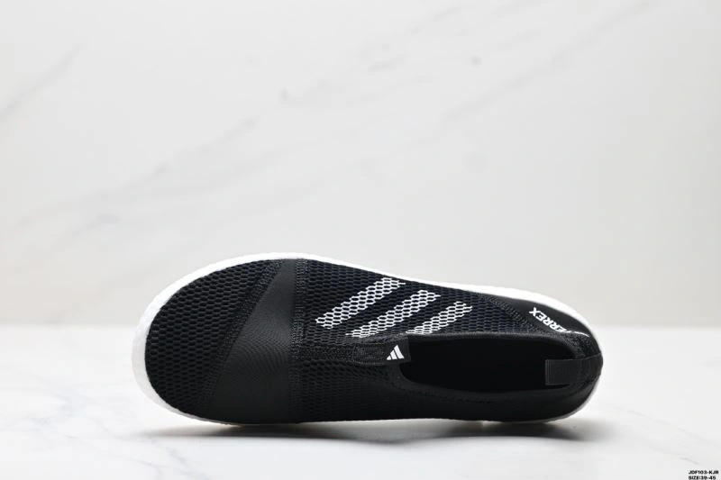 Classic Adidas Other Shoes 1184