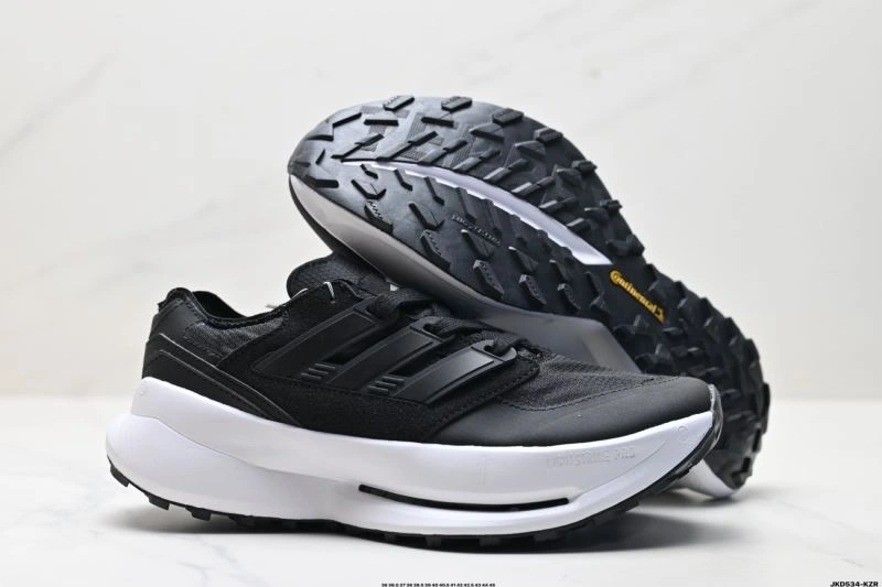 Sporty Adidas Other Shoes 428
