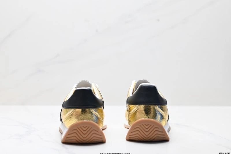 AllSeason Adidas Other Shoes 425