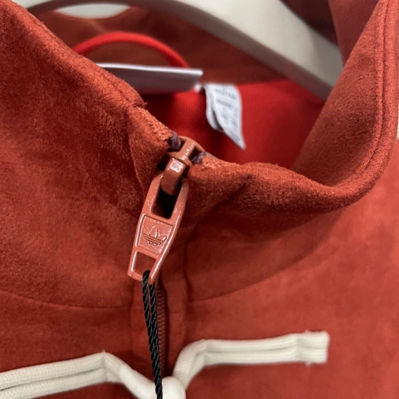UrbanChic Adidas Outwear 94900