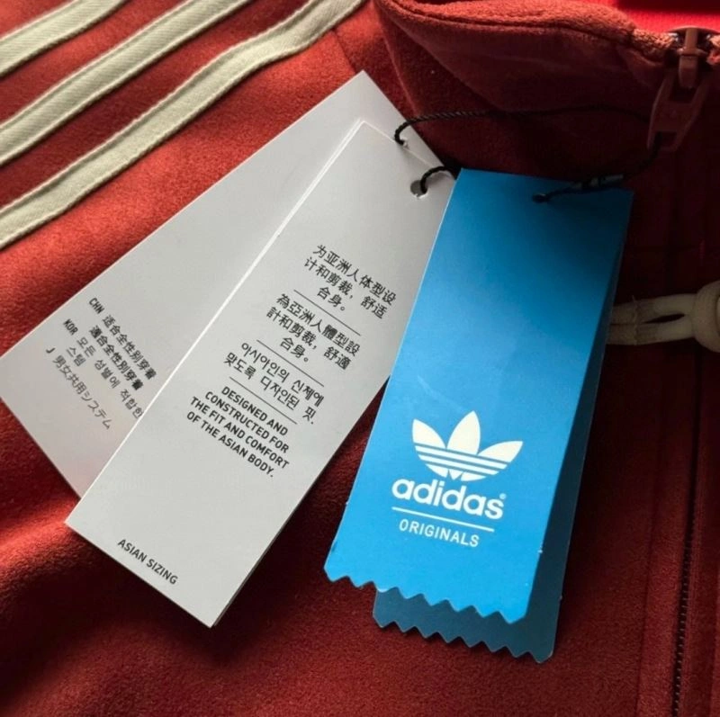 UrbanChic Adidas Outwear 94900