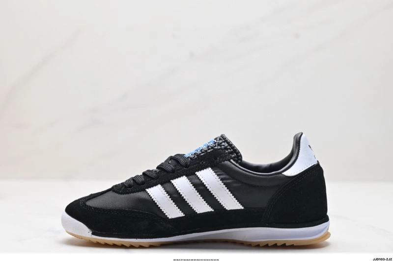WellDesigned Adidas SL Shoes 979